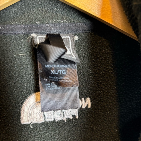 The North Face Fleece Zip Jacket - Picture 5 of 7